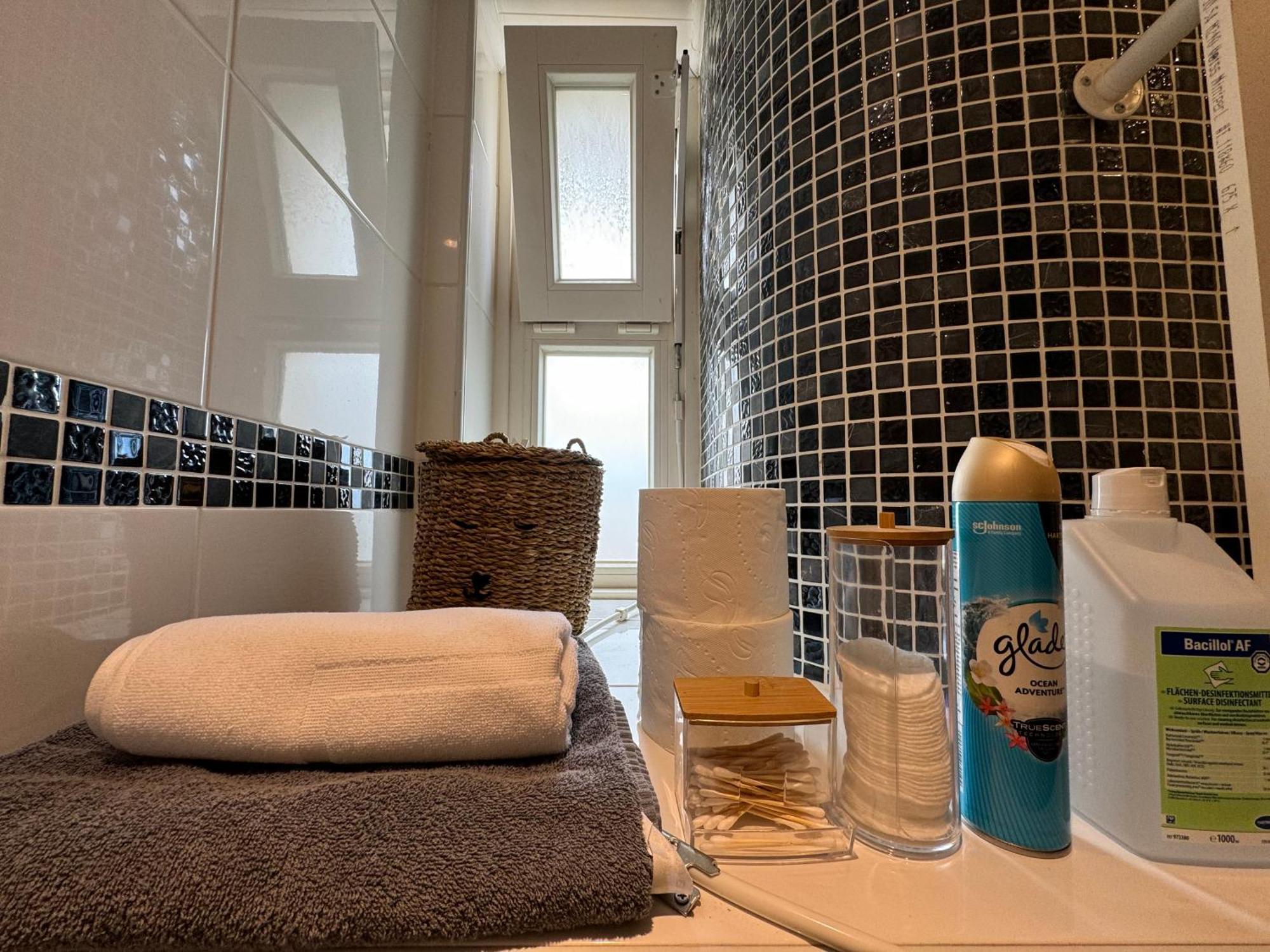 Moderne 4 Zimmer Apartment Mit Bergblick Stadtzentrum Contactless Check-In Герден Экстерьер фото