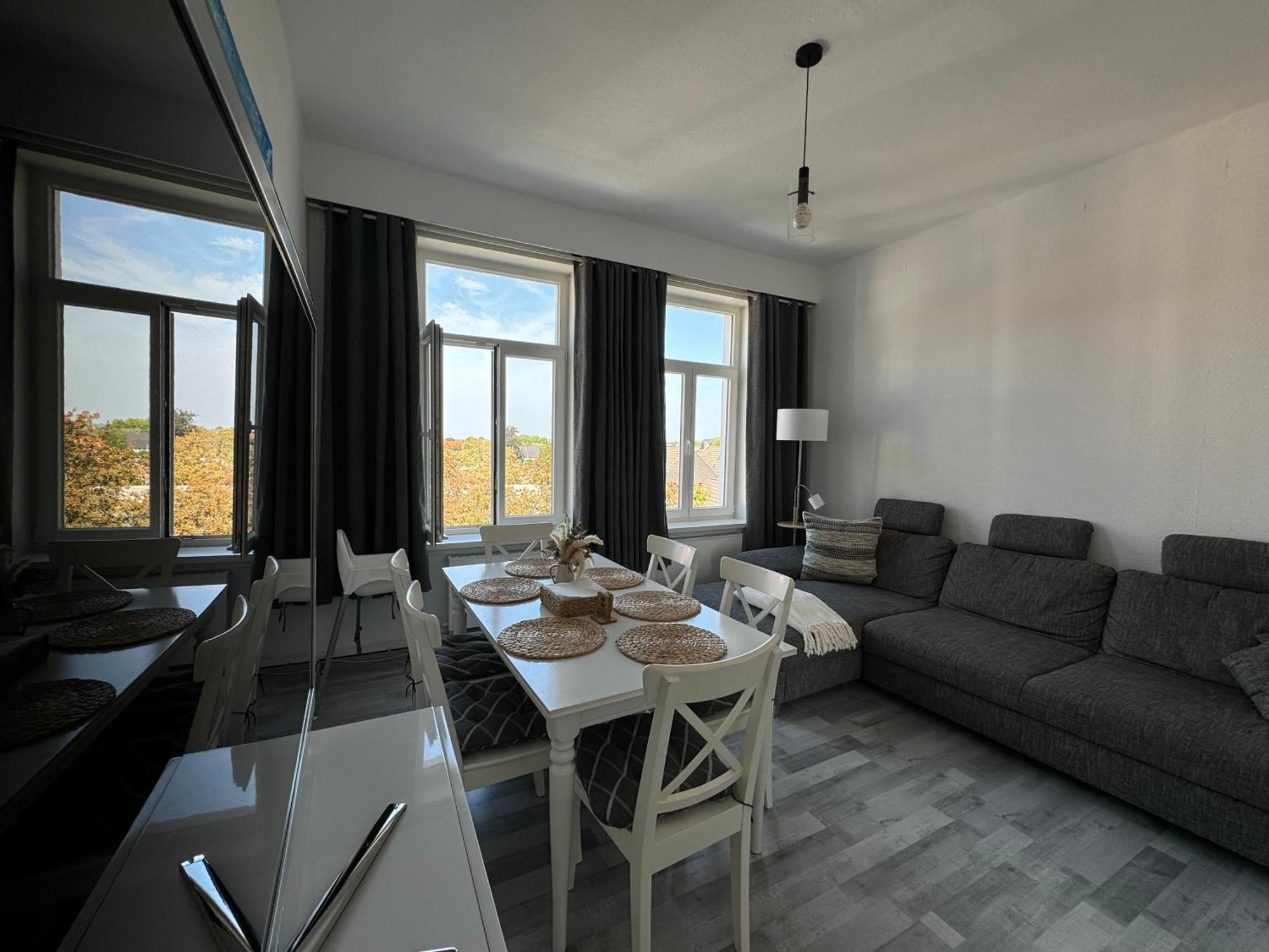 Moderne 4 Zimmer Apartment Mit Bergblick Stadtzentrum Contactless Check-In Герден Экстерьер фото