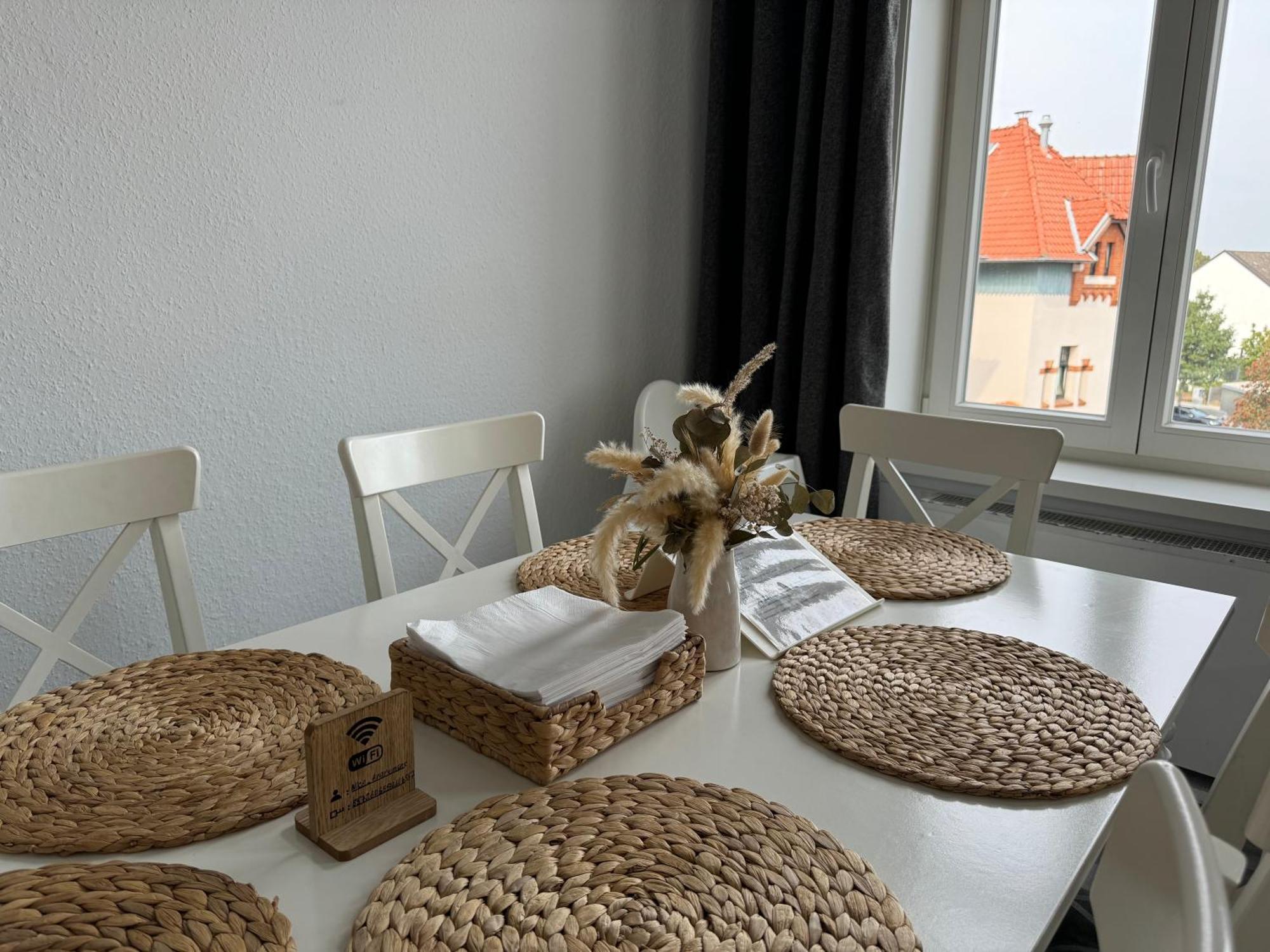 Moderne 4 Zimmer Apartment Mit Bergblick Stadtzentrum Contactless Check-In Герден Экстерьер фото