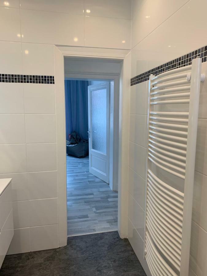 Moderne 4 Zimmer Apartment Mit Bergblick Stadtzentrum Contactless Check-In Герден Экстерьер фото